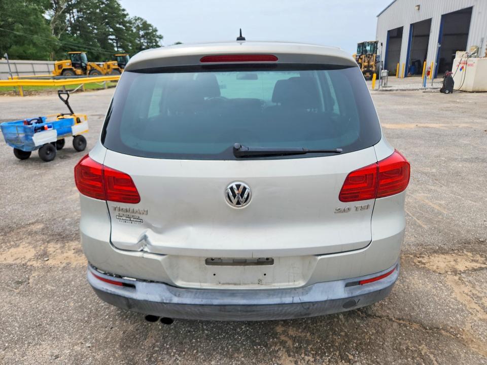 Photo 6 from auction – 2014 VOLKSWAGEN TIGUAN with VIN WVGAV3AX2EW568012
