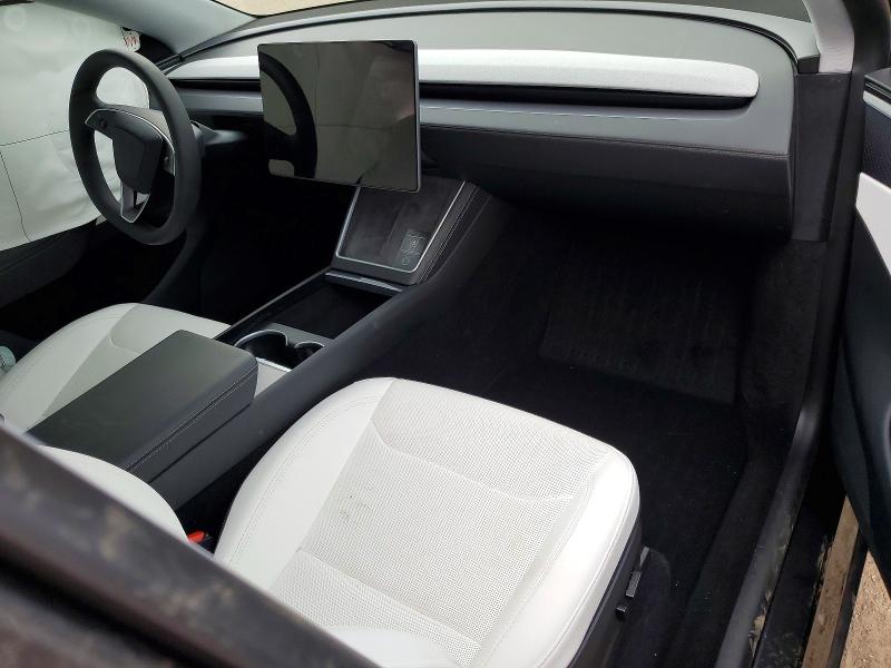 Photo 8 from auction – 2026 TESLA MODEL Y with VIN 7SAYGDED9TF426361