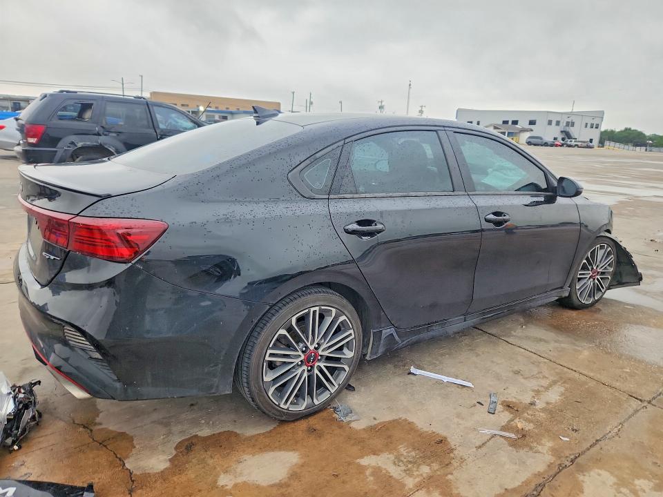 Photo 3 from auction – 2022 KIA FORTE with VIN 3KPF44AC4NE438792