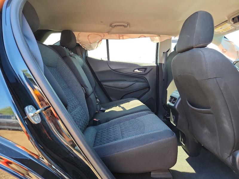 Photo 11 from auction – 2022 CHEVROLET EQUINOX with VIN 3GNAXKEV3NL284256