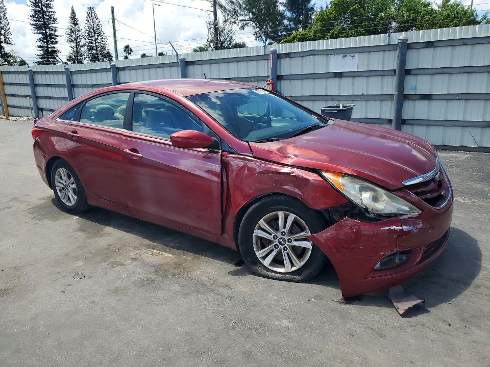 Photo 4 from auction – 2013 HYUNDAI SONATA with VIN 5NPEB4AC0DH630156