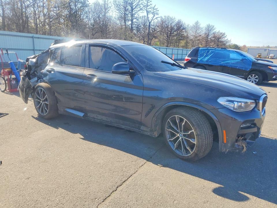 Photo 4 from auction – 2021 BMW X4 with VIN 5UX2V1C01M9F91101