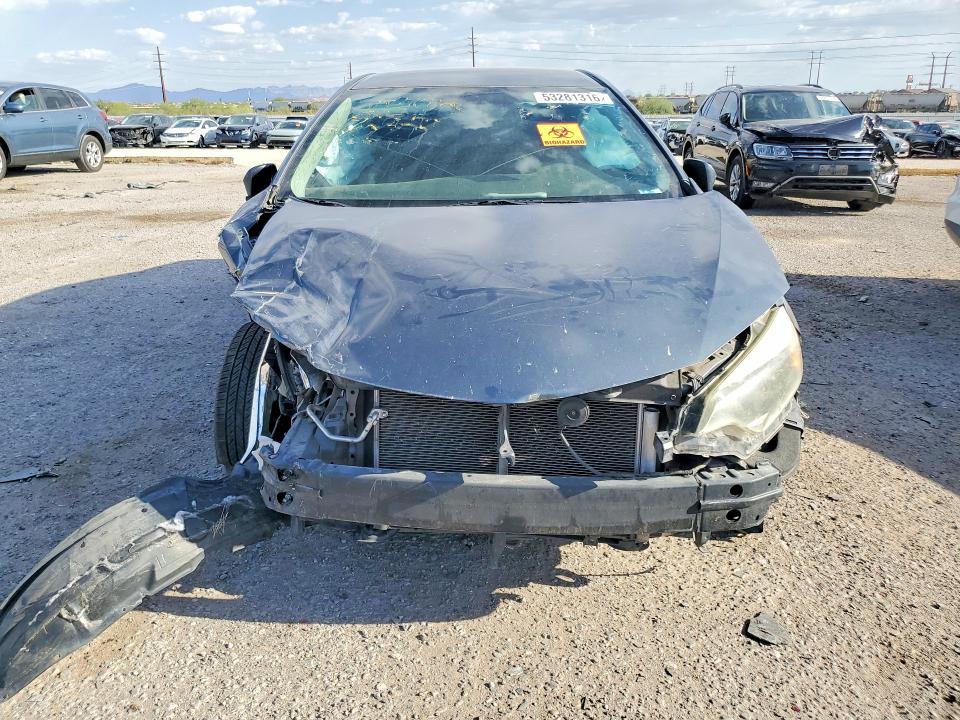 Photo 5 from auction – 2014 TOYOTA COROLLA with VIN 2T1BPRHEXEC133001
