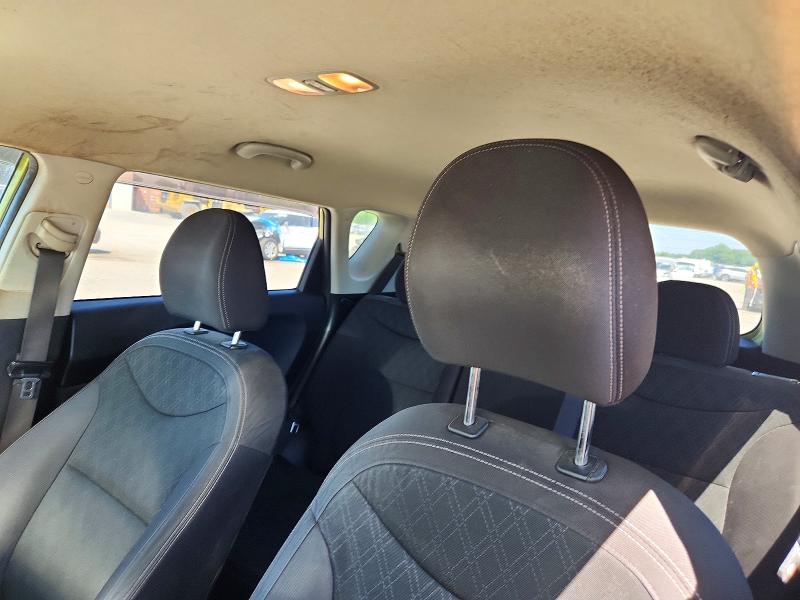 Photo 10 from auction – 2016 KIA SOUL with VIN KNDJN2A27G7828162