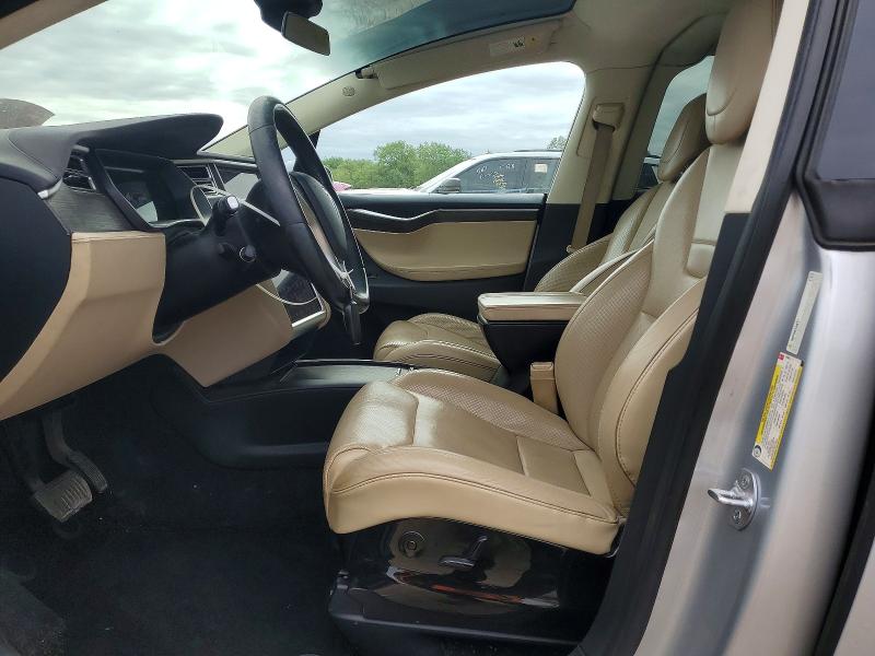 Photo 7 from auction – 2016 TESLA MODEL X with VIN 5YJXCBE26GF015903
