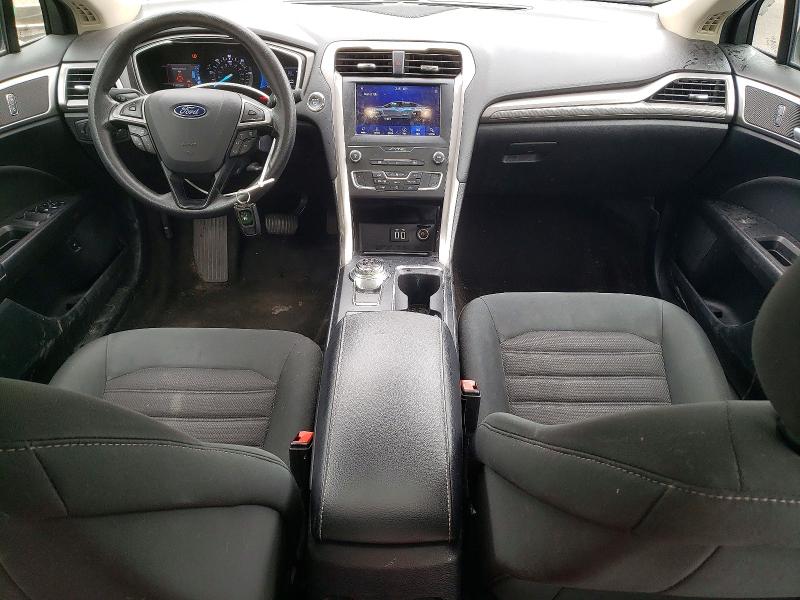 Photo 8 from auction – 2019 FORD FUSION with VIN 3FA6P0LU3KR182757