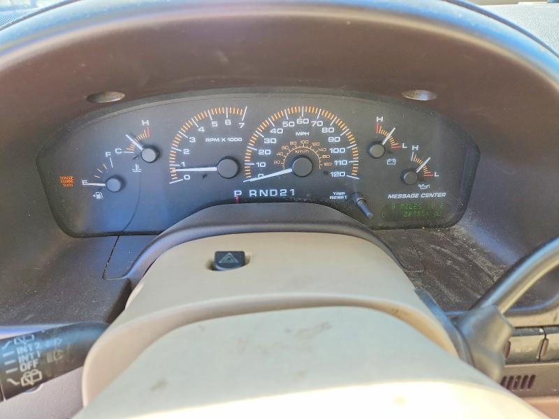 Photo 9 from auction – 2003 FORD EXPEDITION with VIN 1FMFU18L53LB39090