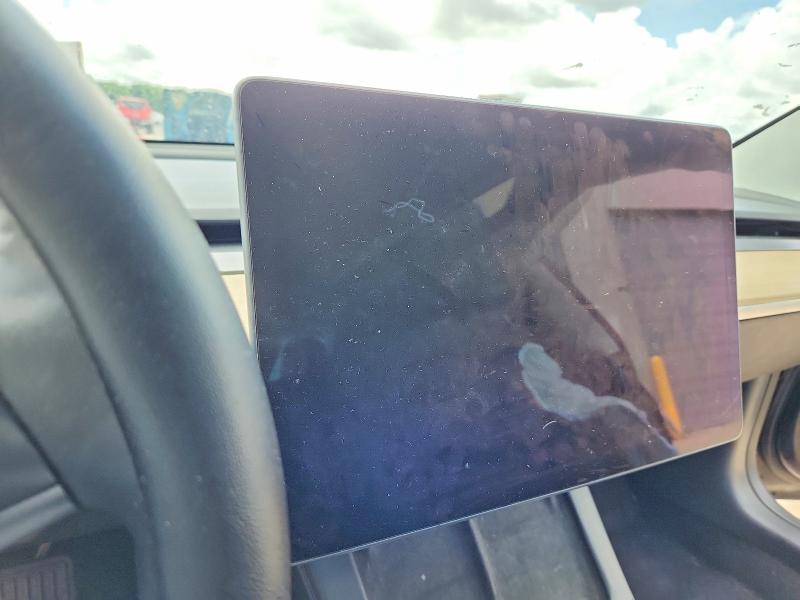 Photo 9 from auction – 2022 TESLA MODEL 3 with VIN 5YJ3E1EA5NF304679