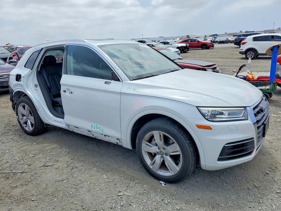 Photo 4 from auction – 2019 AUDI Q5 with VIN WA1ANAFYXK2103632