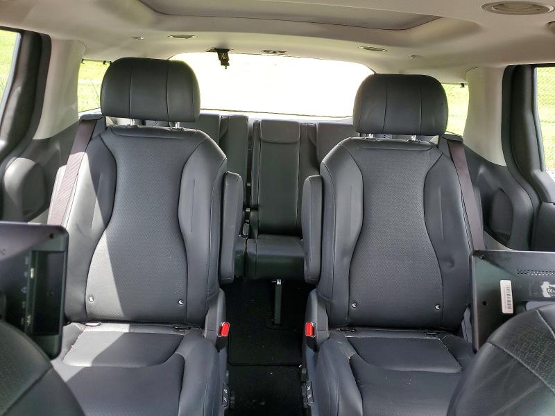 Photo 10 from auction – 2022 KIA CARNIVAL with VIN KNDNE5H33N6070860