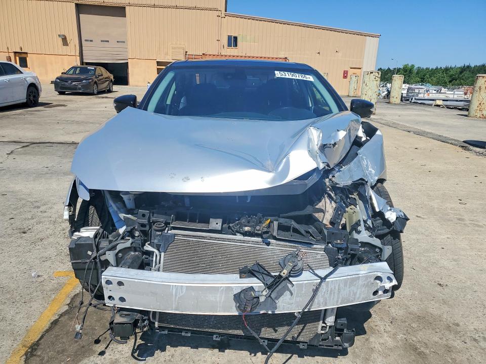 Photo 5 from auction – 2017 NISSAN MAXIMA with VIN 1N4AA6AP5HC400197