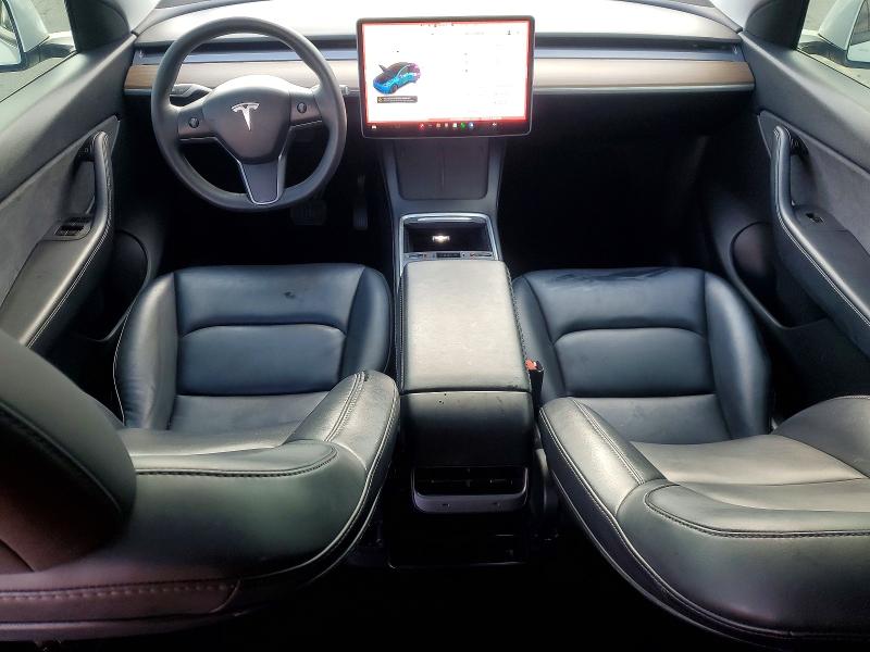 Photo 8 from auction – 2021 TESLA MODEL Y with VIN 5YJYGDED6MF122631