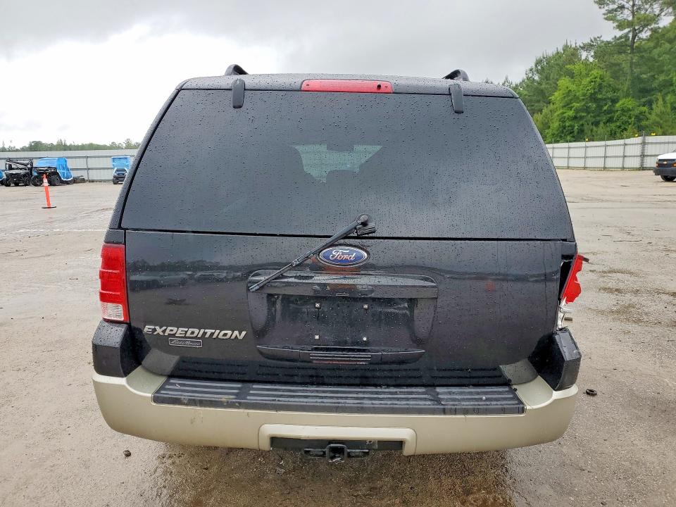 Zdjęcie 6 z aukcji – 2006 FORD EXPEDITION z VIN 1FMPU17546LA25335