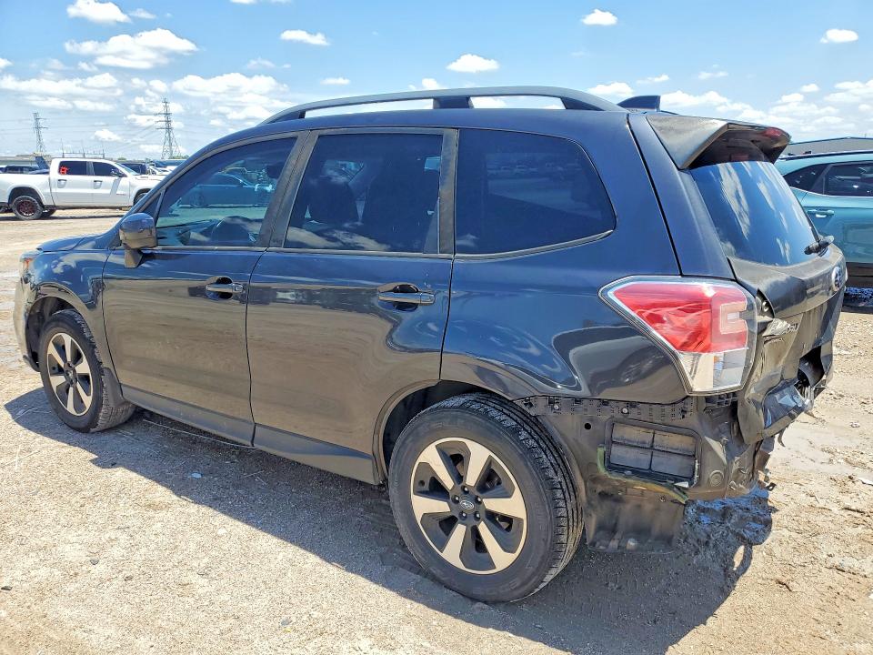 Photo 2 from auction – 2018 SUBARU FORESTER with VIN JF2SJAECXJH406886