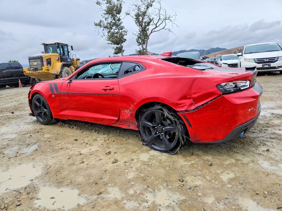 Photo 2 from auction – 2018 CHEVROLET CAMARO with VIN 1G1FB1RS0J0177401
