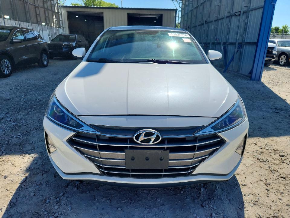 Photo 5 from auction – 2019 HYUNDAI ELANTRA with VIN 5NPD74LF6KH464355