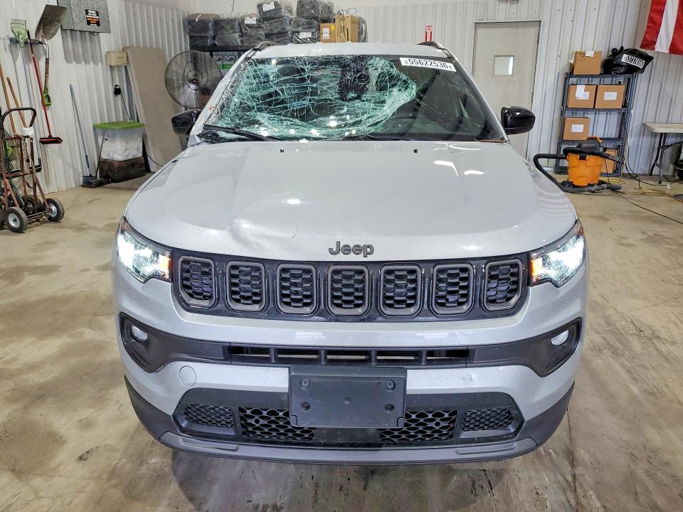 Photo 5 from auction – 2026 JEEP COMPASS with VIN 3C4NJDBN8TT160606