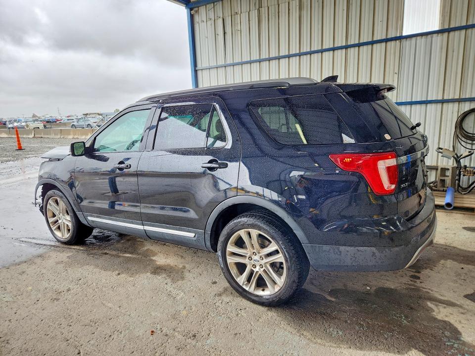 Photo 2 from auction – 2017 FORD EXPLORER with VIN 1FM5K8D80HGB26601