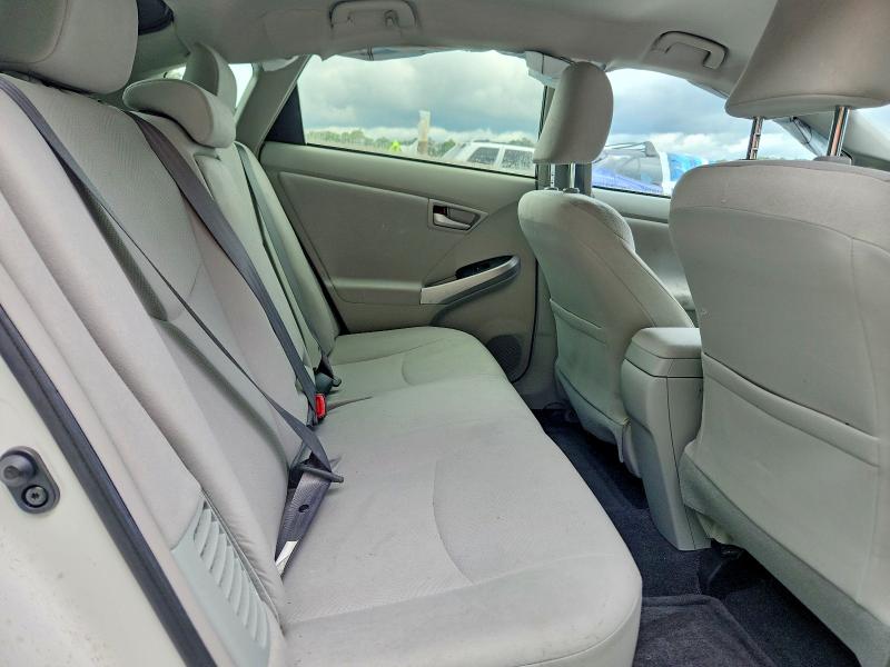 Photo 11 from auction – 2014 TOYOTA PRIUS with VIN JTDKN3DU3E0359830