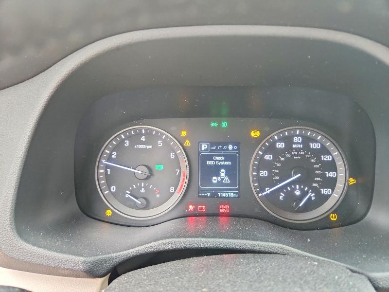 Photo 9 from auction – 2017 HYUNDAI TUCSON with VIN KM8J33A48HU413041