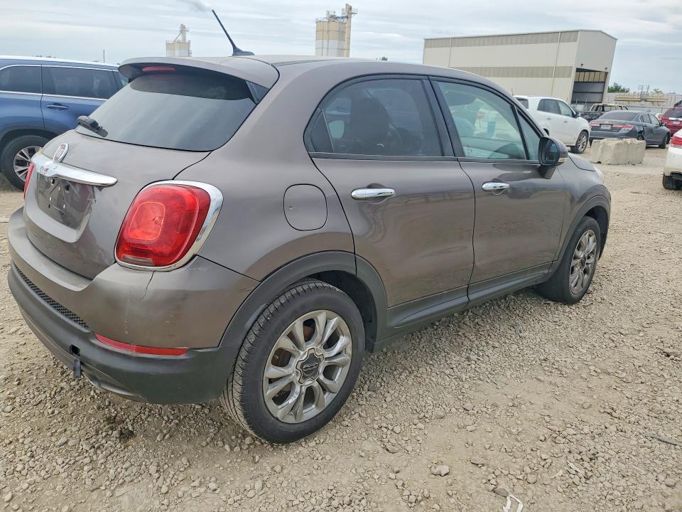Photo 3 from auction – 2016 FIAT 500X with VIN ZFBCFXBT6GP397696