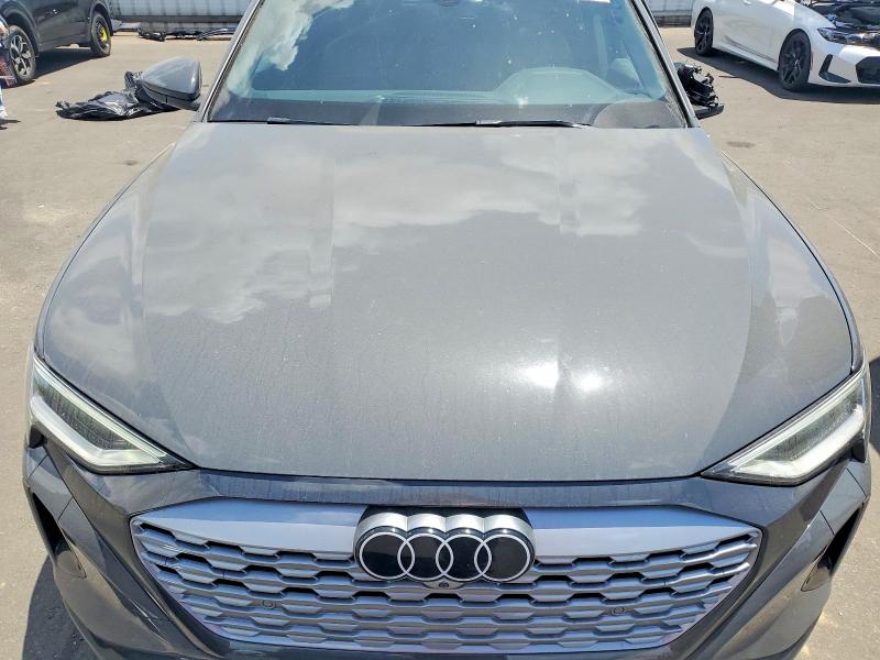 صورة رقم 11 من المزاد - 2024 AUDI Q8 E-TRON مع VIN WA15AAGE3RB040594
