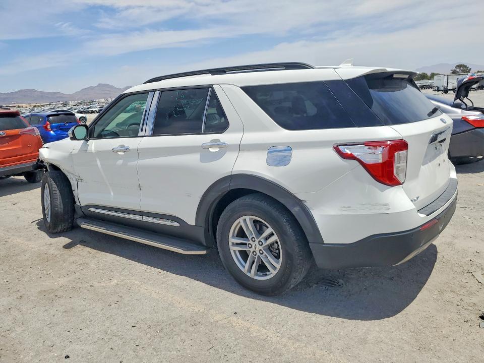 Photo 2 from auction – 2022 FORD EXPLORER with VIN 1FMSK7DH6NGA51556