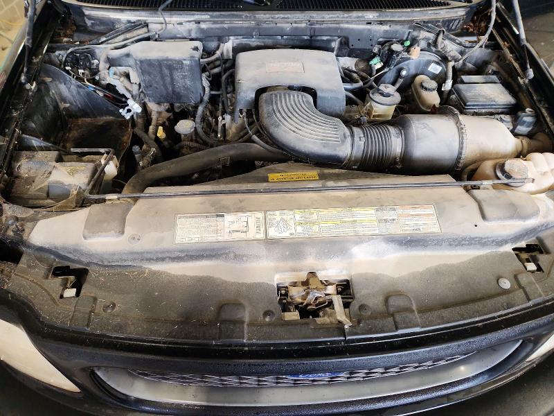 Photo 11 from auction – 1998 FORD F150 with VIN 1FTRF08LXWKA72597