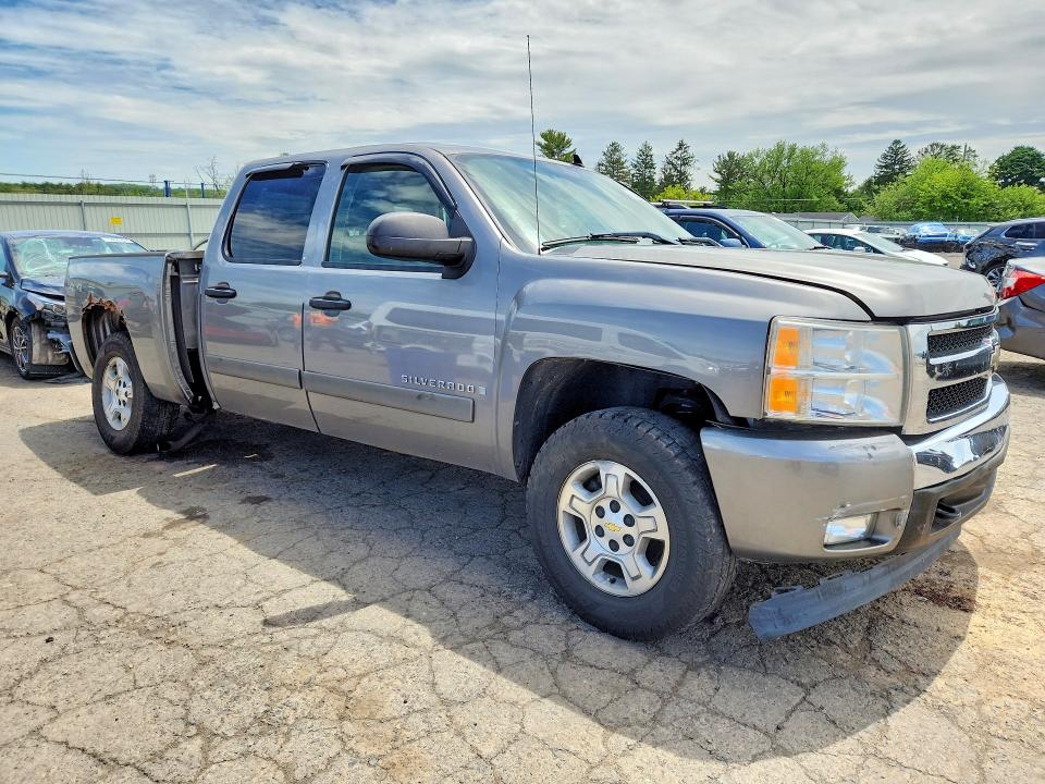 Foto 4 de la subasta – 2007 CHEVROLET SILVERADO con VIN 2GCEK13MX71652417