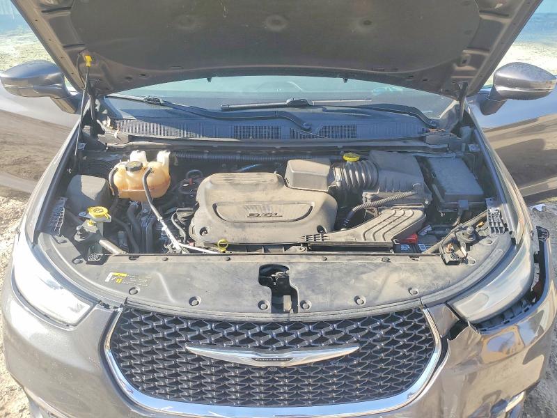 Photo 12 from auction – 2021 CHRYSLER PACIFICA with VIN 2C4RC1BG8MR552842