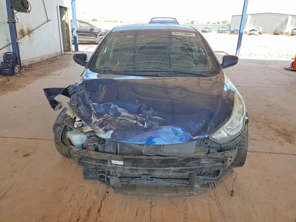 Photo 5 from auction – 2015 HYUNDAI ELANTRA with VIN 5NPDH4AE1FH635848