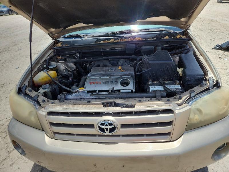 Photo 12 from auction – 2006 TOYOTA HIGHLANDER with VIN JTEDP21A760097122
