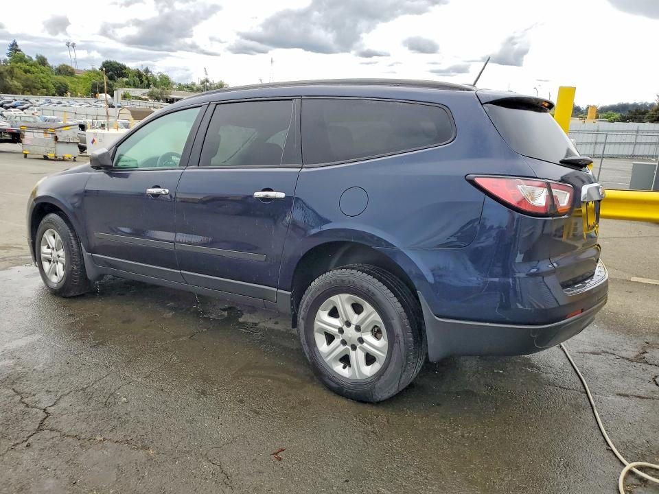 Photo 2 from auction – 2016 CHEVROLET TRAVERSE with VIN 1GNKRFKD0GJ337815