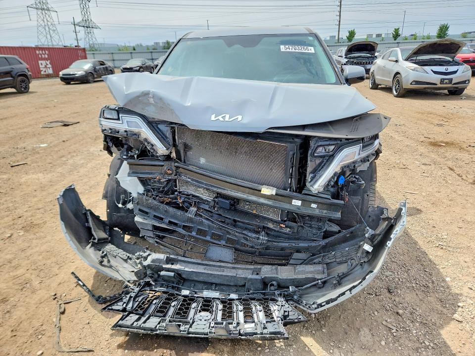 Photo 5 from auction – 2023 KIA CARNIVAL with VIN KNDNC5H33P6295076