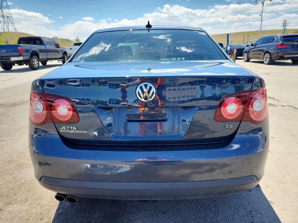 Photo 6 from auction – 2009 VOLKSWAGEN JETTA with VIN 3VWRM71K49M143979