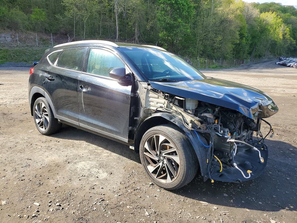Снимка 4 от търг – 2020 HYUNDAI TUCSON с VIN KM8J3CALXLU100881