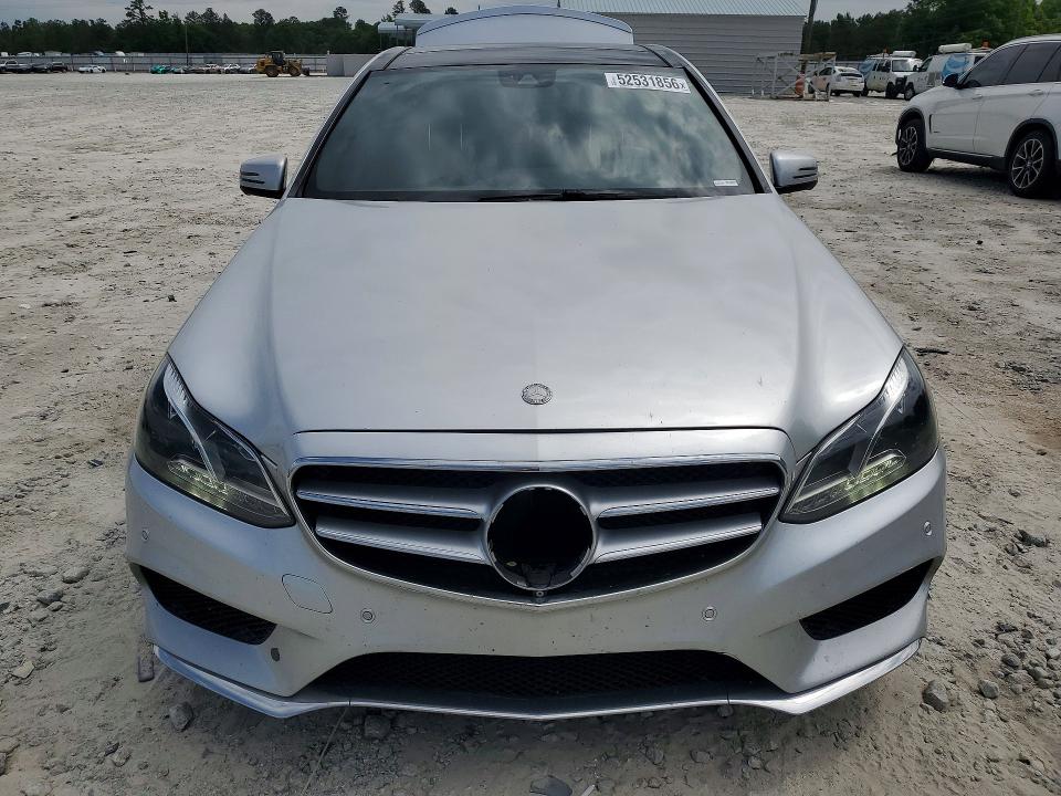Photo 5 from auction – 2016 MERCEDES-BENZ E with VIN WDDHF5KB3GB235428