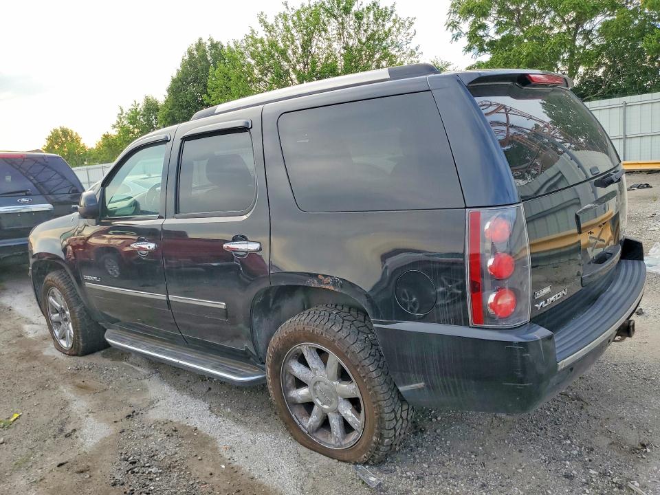 Photo 2 from auction – 2012 GMC YUKON with VIN 1GKS2EEF8CR294149