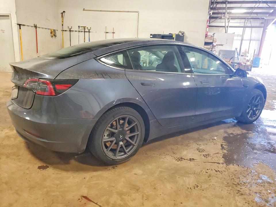 Photo 3 from auction – 2023 TESLA MODEL 3 with VIN 5YJ3E1EA0PF581811
