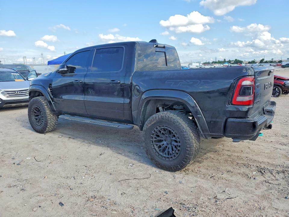 Photo 2 from auction – 2022 RAM 1500 with VIN 1C6SRFU91NN318270