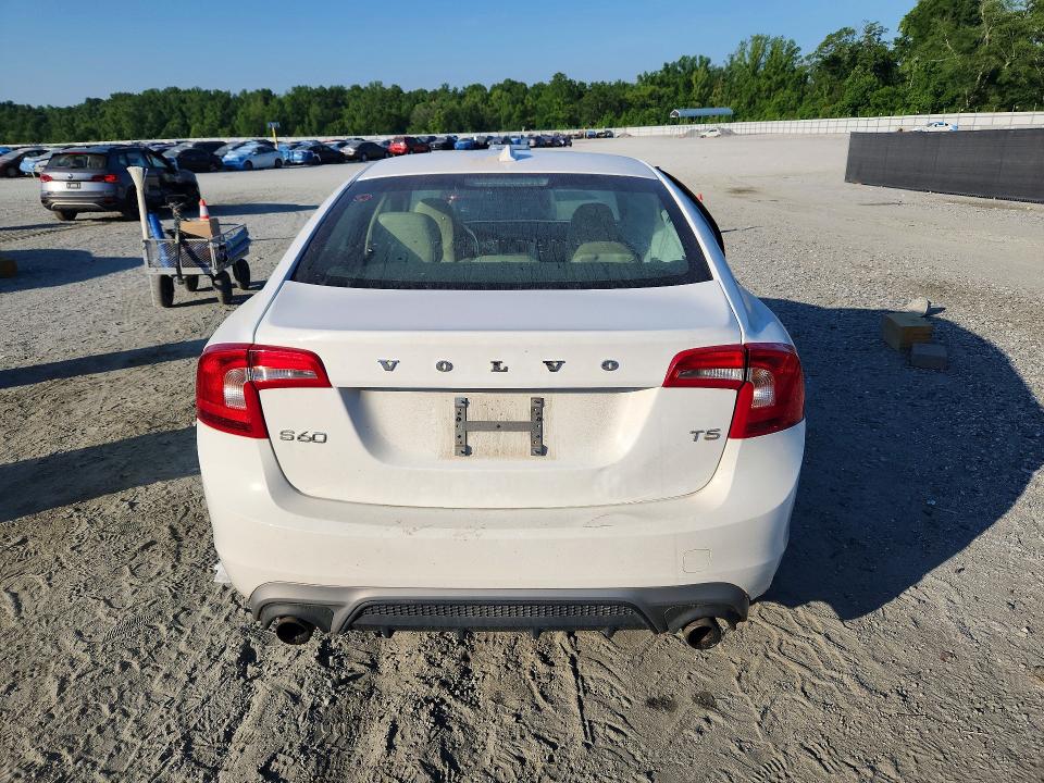 Photo 6 from auction – 2017 VOLVO S60 with VIN YV126MFL3H2434407