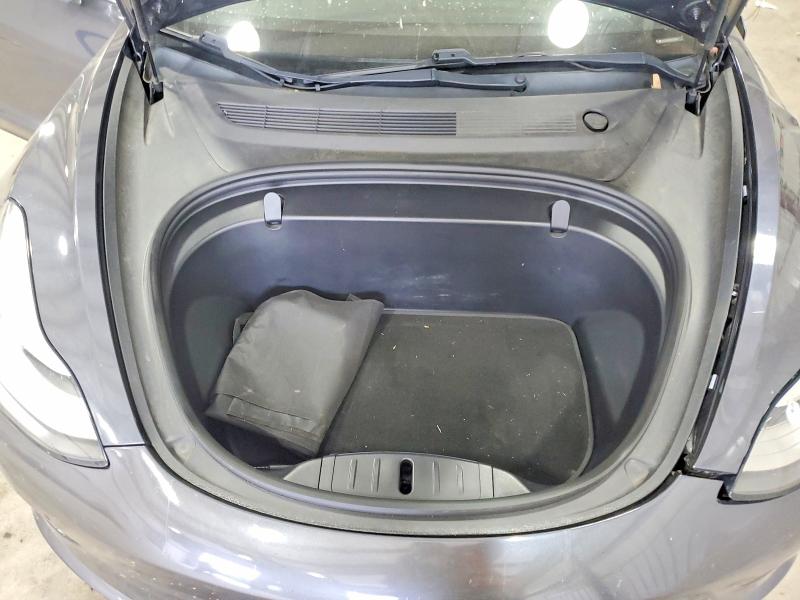Photo 11 from auction – 2018 TESLA MODEL 3 with VIN 5YJ3E1EB6JF121178