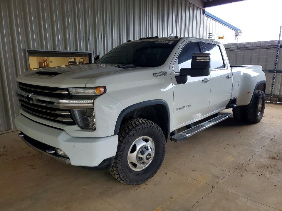 Photo 1 from auction – 2021 CHEVROLET SILVERADO with VIN 1GC4YVEY8MF140970