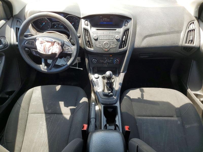 Photo 8 from auction – 2016 FORD FOCUS with VIN 1FADP3F2XGL306158