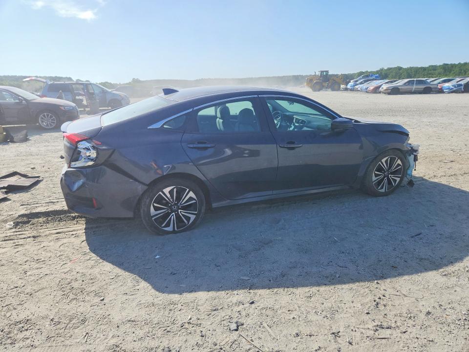 Photo 3 from auction – 2018 HONDA CIVIC with VIN 2HGFC1F33JH645202