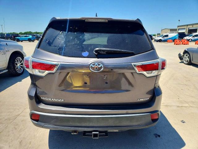 Photo 6 from auction – 2015 TOYOTA HIGHLANDER with VIN 5TDYKRFH1FS090702