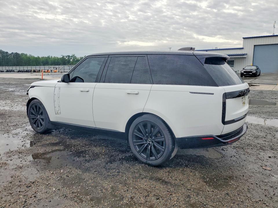 Photo 2 from auction – 2023 LAND ROVER RANGE ROVER with VIN SALKP9FU0PA020135