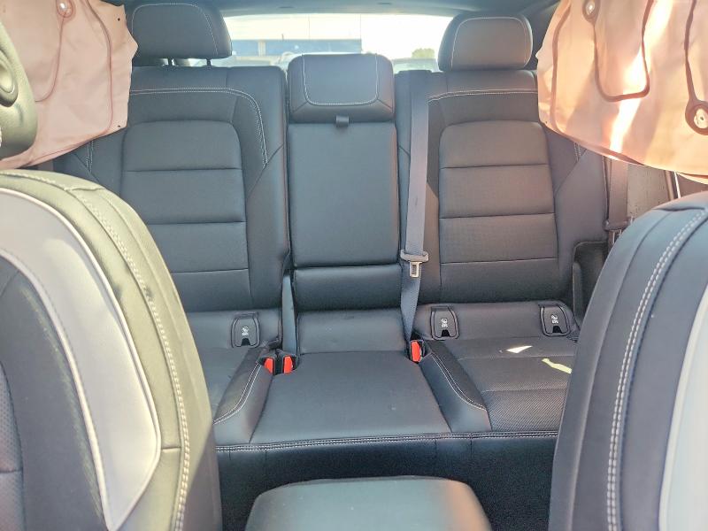Photo 10 from auction – 2024 CHEVROLET BLAZER with VIN 3GNKDBRJ1RS243740