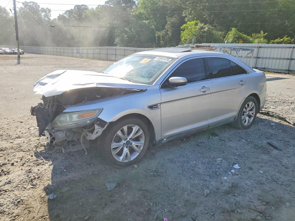 FORD TAURUS 2011 with VIN 1FAHP2EW3BG157142 - Photo from auction