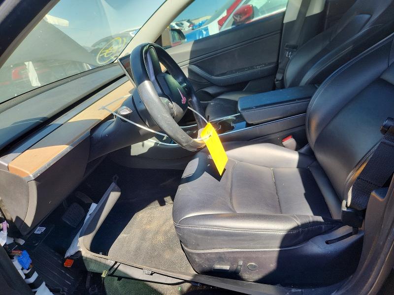 Photo 7 from auction – 2018 TESLA MODEL 3 with VIN 5YJ3E1EA2JF032330